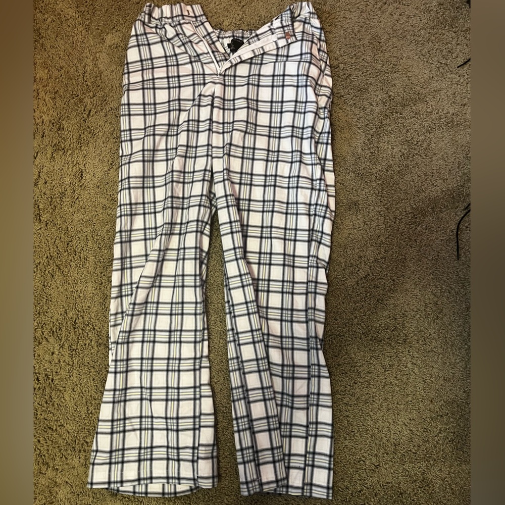 Forever 21 Junior’s Plaid Pants